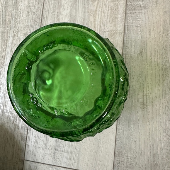 Vintage EO Brody Bright Green Indiana Glass Bouquet Vase 1970’s - Picture 6 of 9